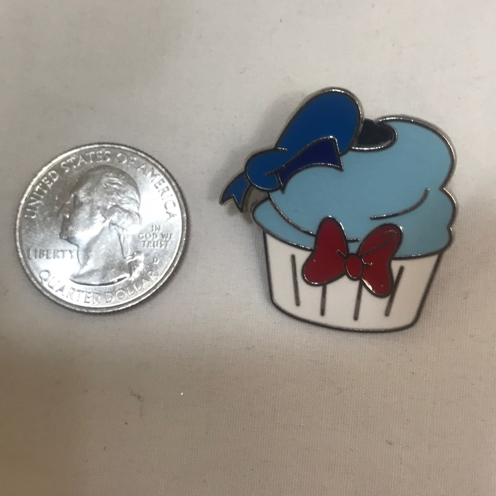 Donald Duck cupcake Pin - 3/$10 or 5/$15